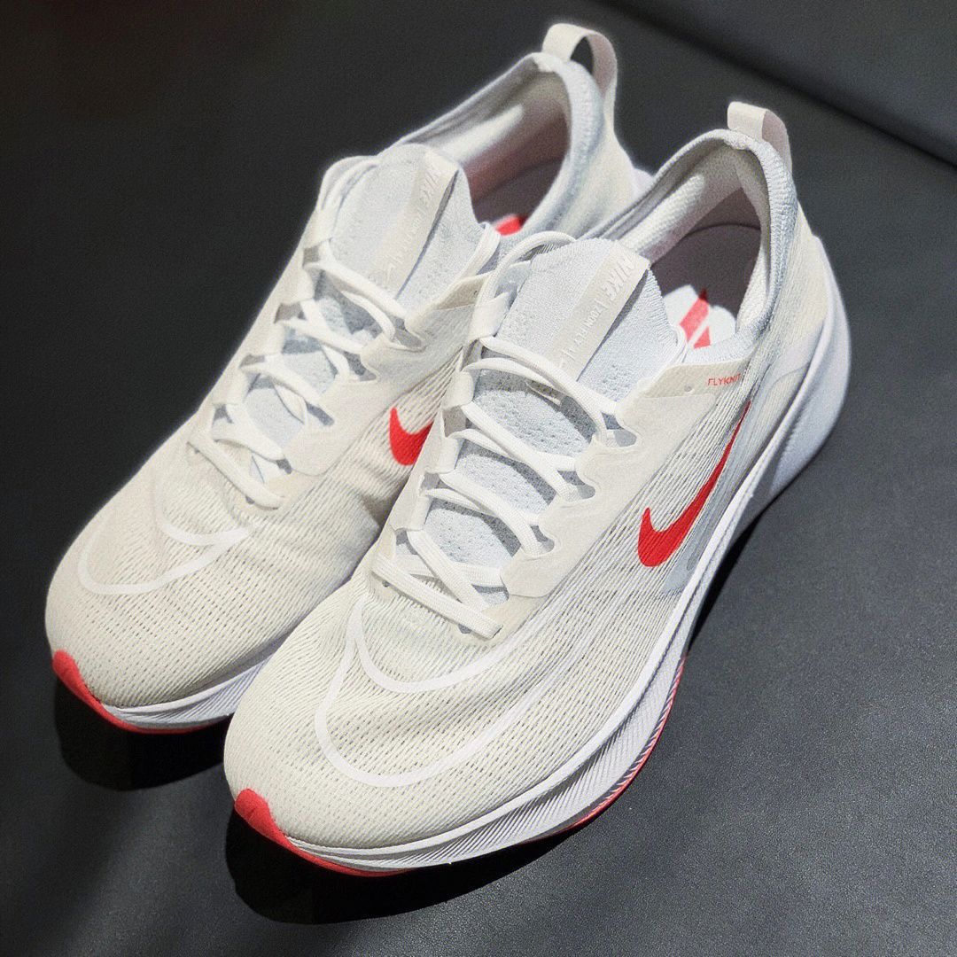 NIKE Fly4 白红配色