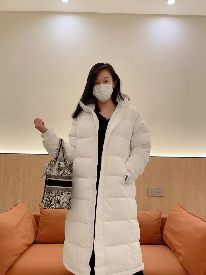 白色糯糯羽绒服分享