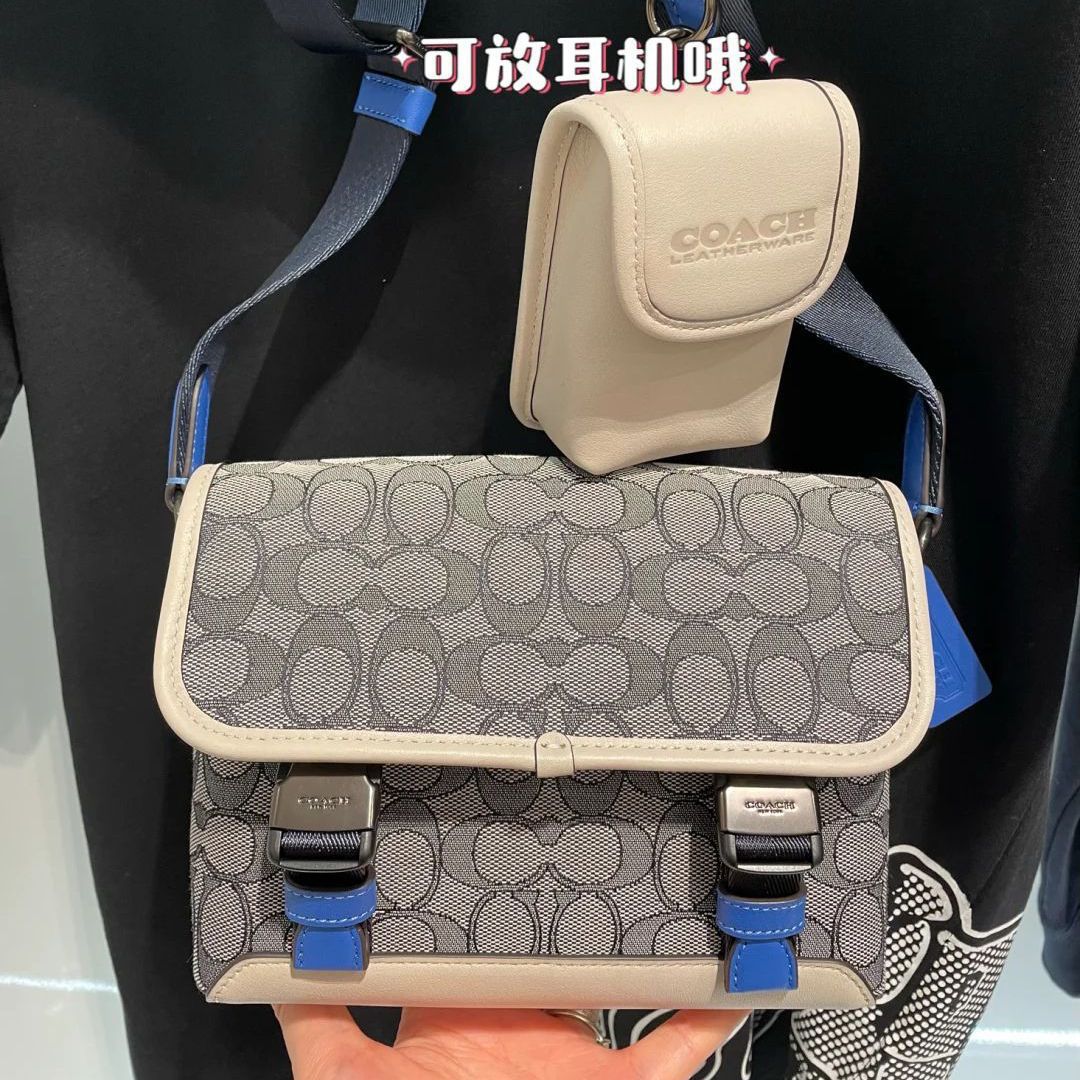 很好看的coach老花包包来喽
