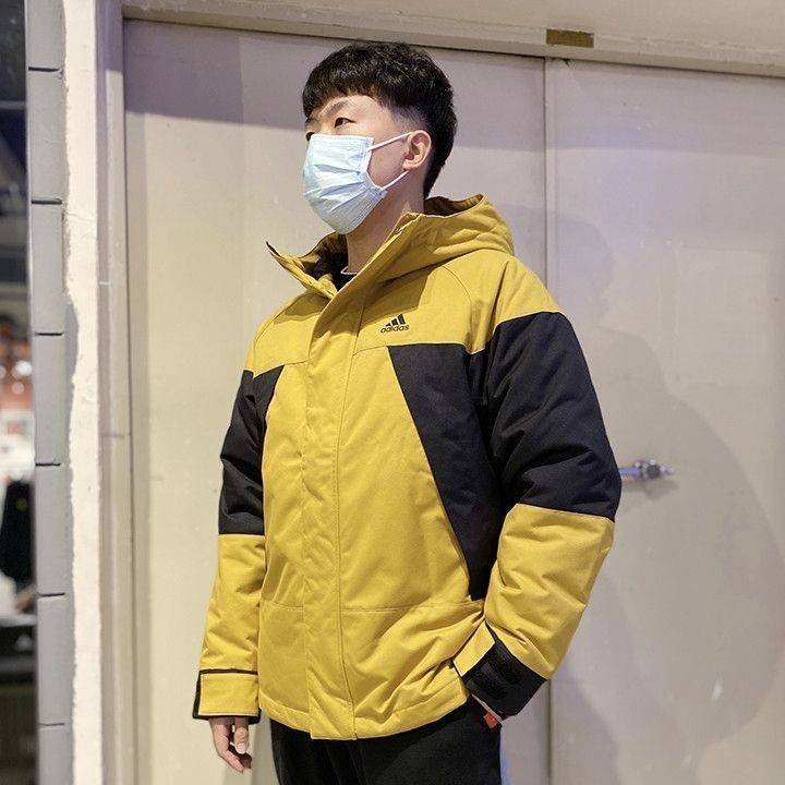 秋冬也要街头到底！adidas 撞色连帽羽绒服 
