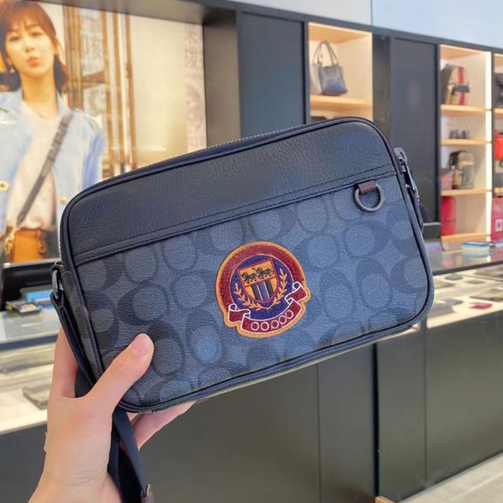 百搭coach经典包包