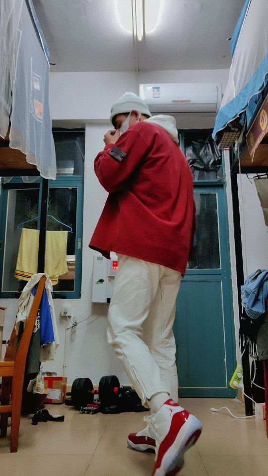 等了好久的AJ11cherry高帮配色