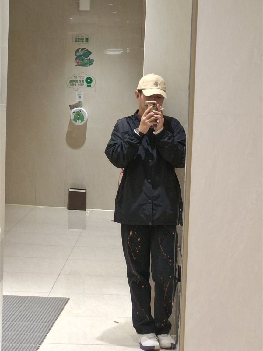 非常喜欢的一套衣服