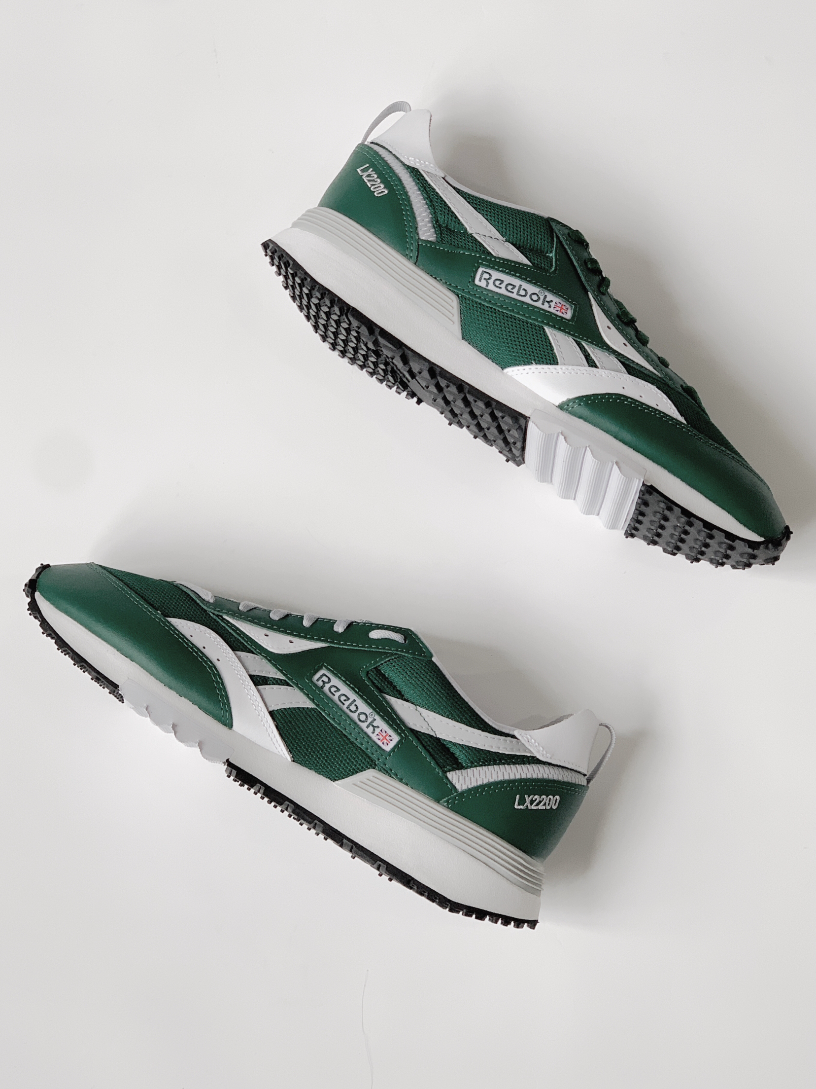 Reebok LX 2200邮政绿 | 灰鞋带还是绿鞋带？