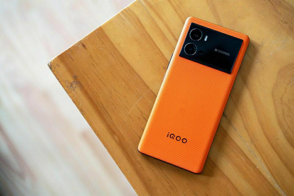 iQOO 9 Pro怎么样？性能强劲温控优秀，对手游党友好