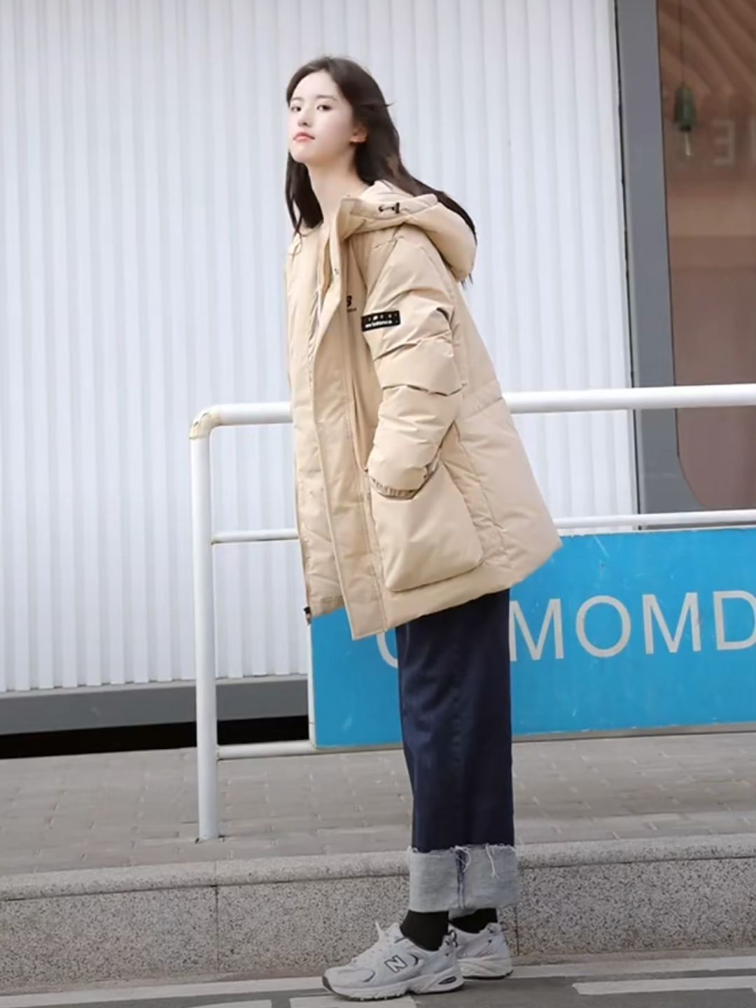 ❄️谁穿谁好看的奶杏色羽绒服超遮肉