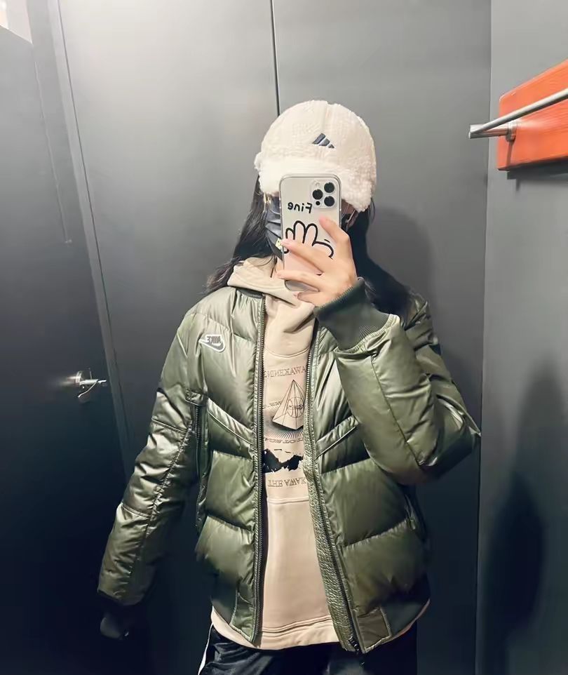 Nike防风时尚立领羽绒服穿搭体验