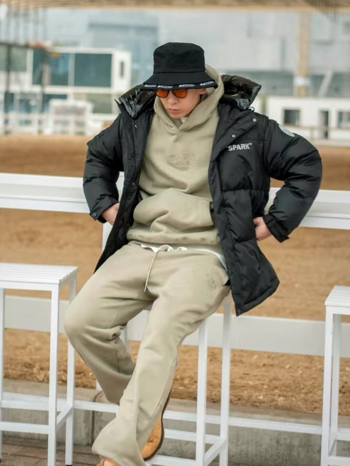 秋冬出游丨美式街头风男生搭配｜第一次摸到马