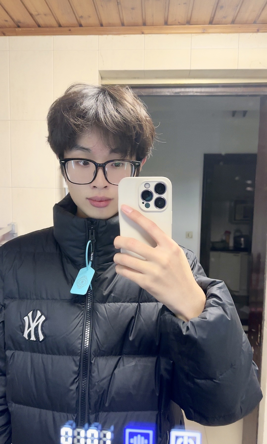 新羽绒服还挺好看