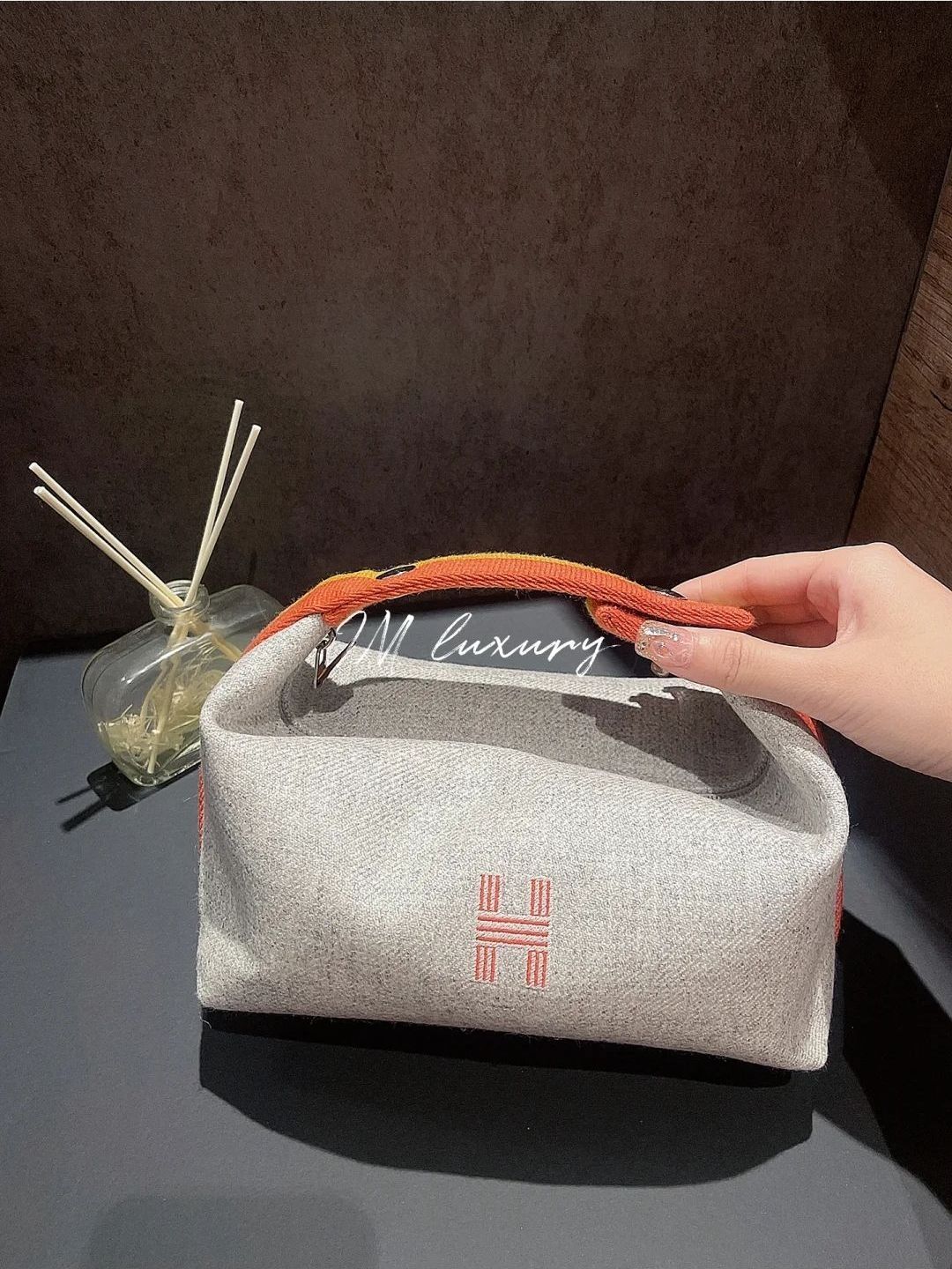 爱马仕手柄饭盒包