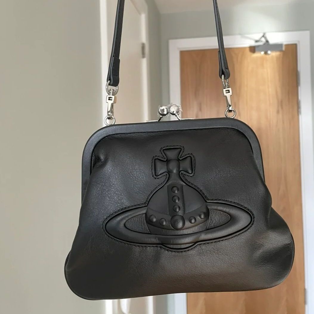 分享-Vivienne Westwood 牛皮单肩饺子包