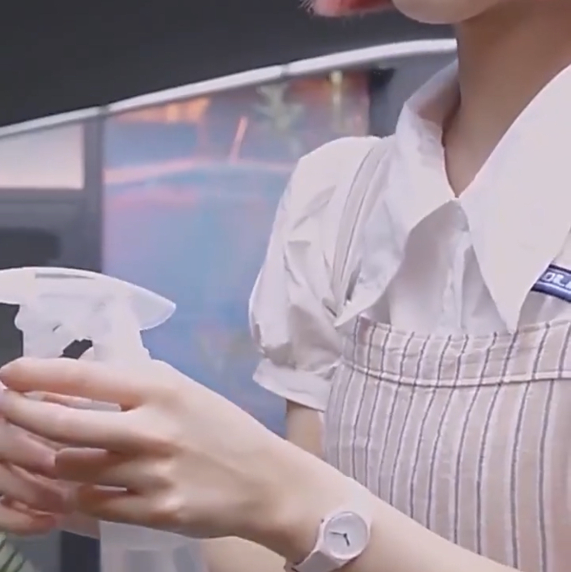 Swatch/斯沃琪 Originals原创系列 时光粉红佳人学生可爱淑女石英女士手表