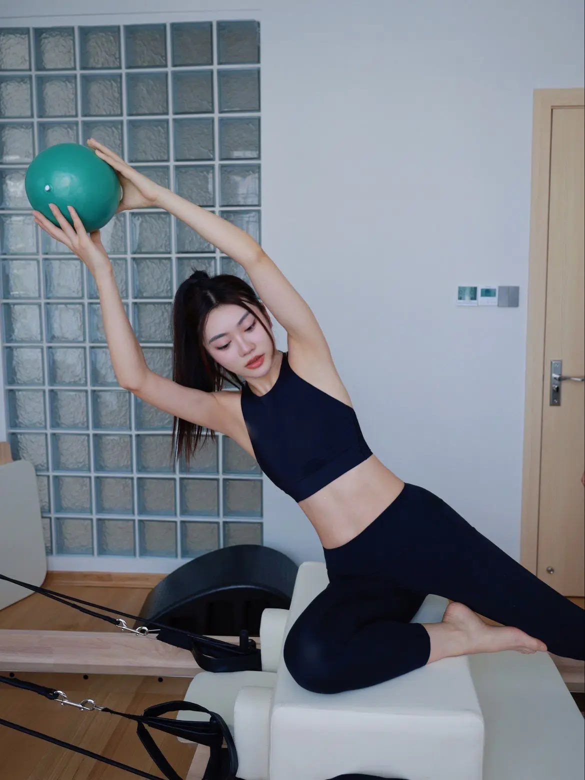 170/54kg|美好的形体需要有规律的运动来维持