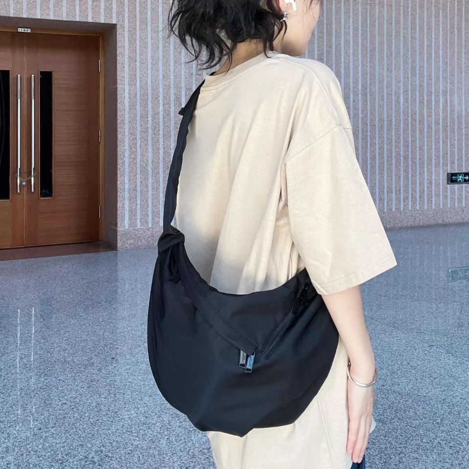 MYEDITION 中号 日系饺子包来喽