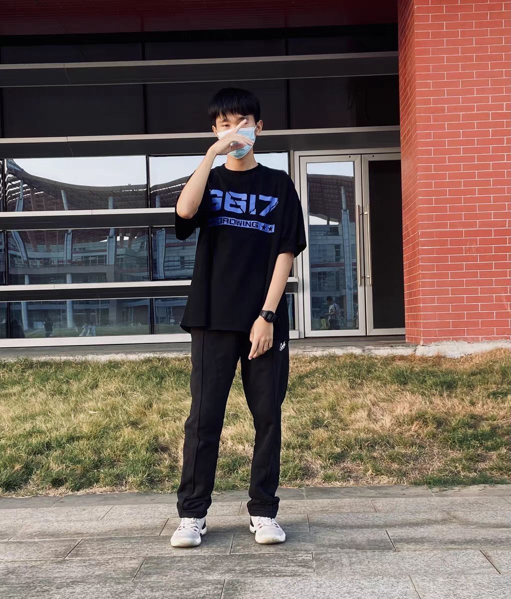 SLAMBLE 舒适直筒运动长裤很百搭啊