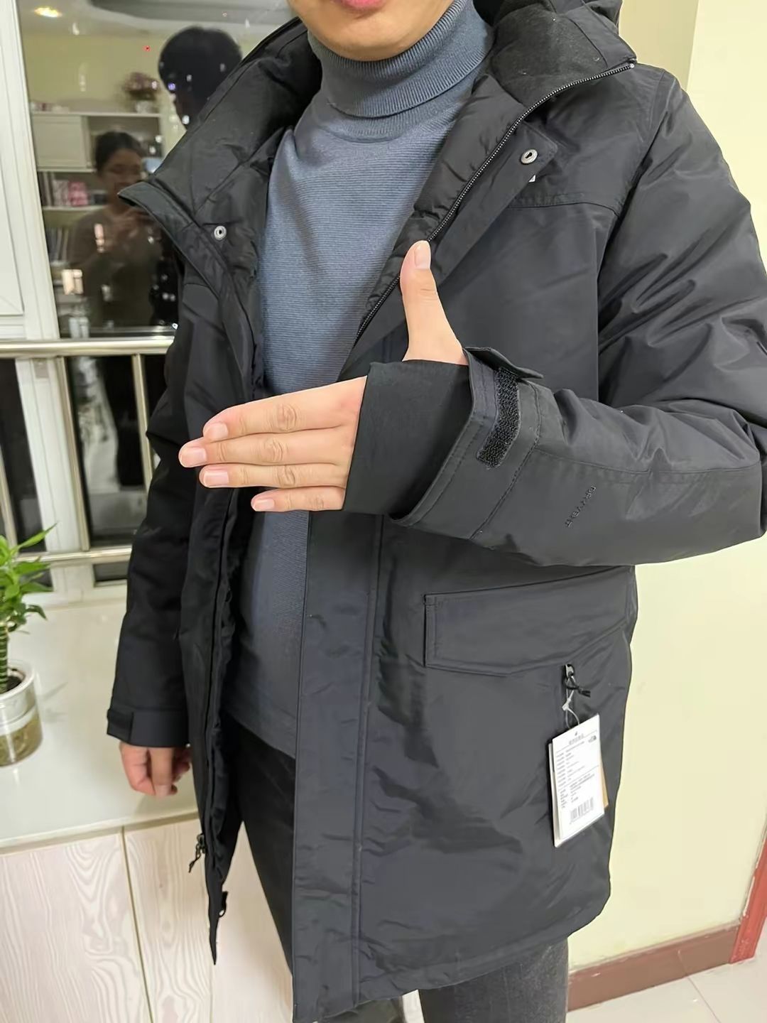 冬季随性帅气羽绒服百搭