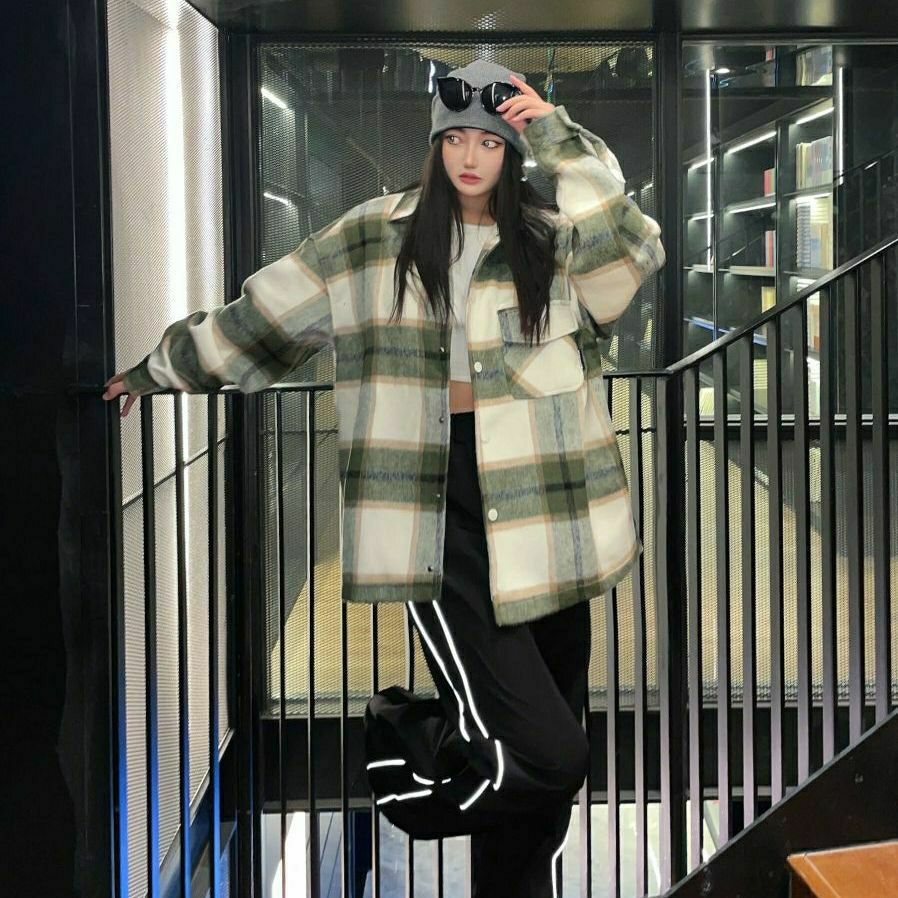 甜酷女孩儿的穿搭必备毛呢外套