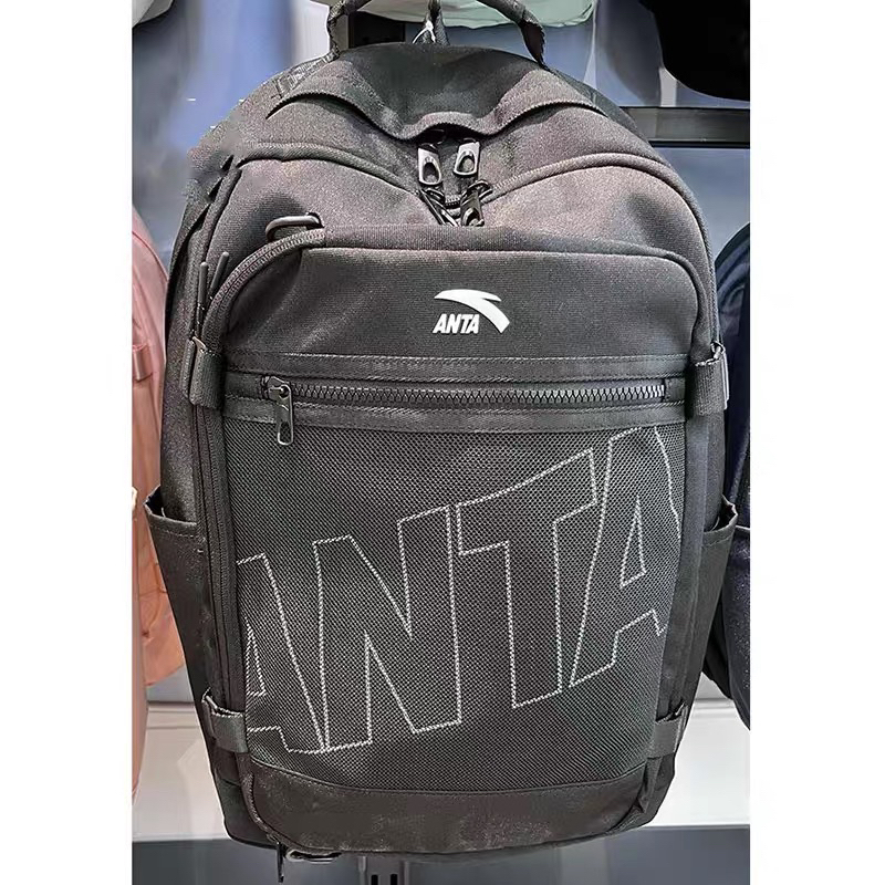 安踏双肩包太百搭了🎒