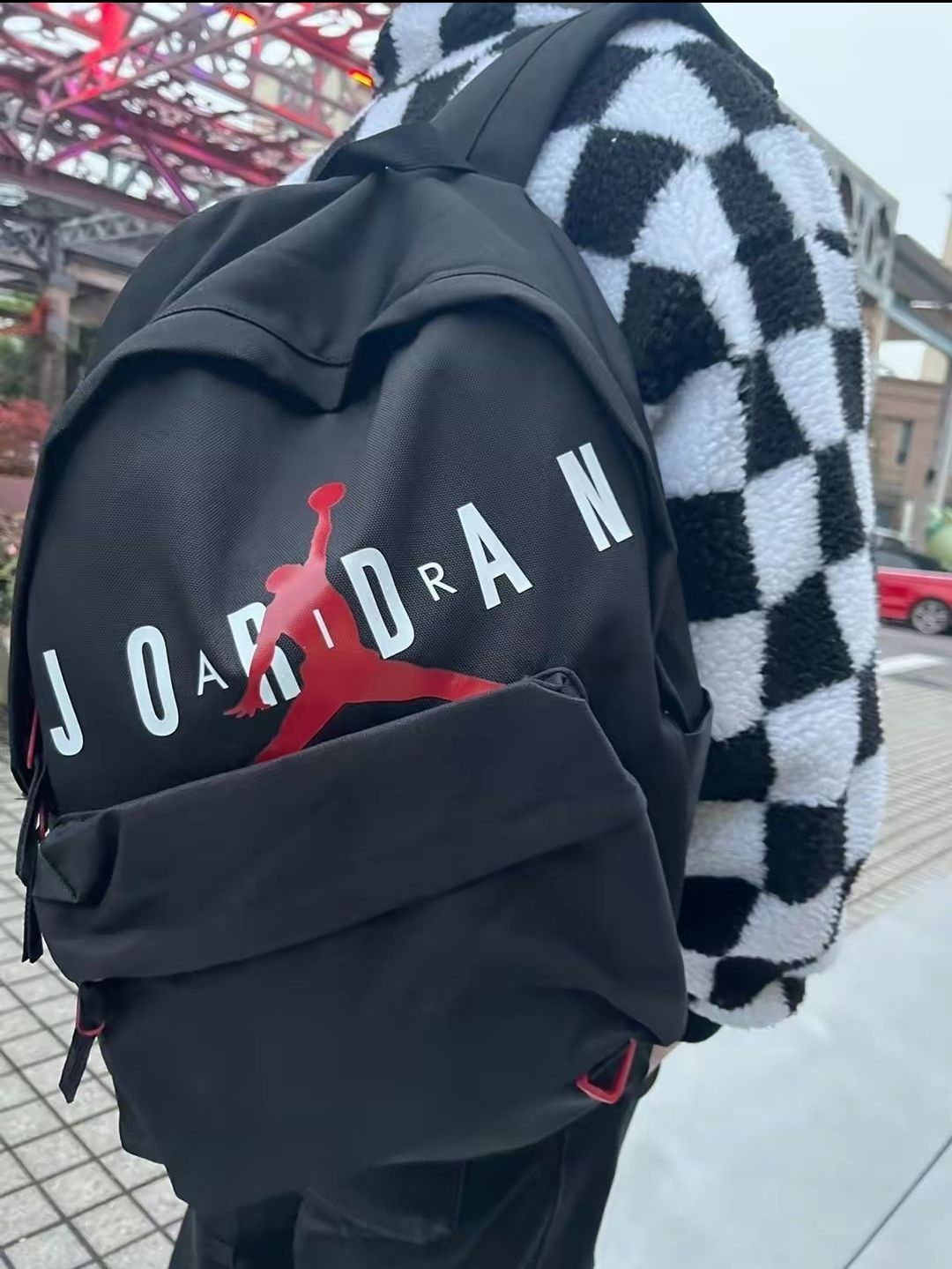 Jordan 拉链开合书包背包双肩包