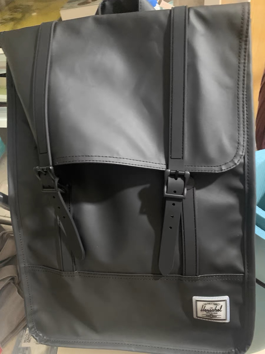 Herschel Supply双肩背包