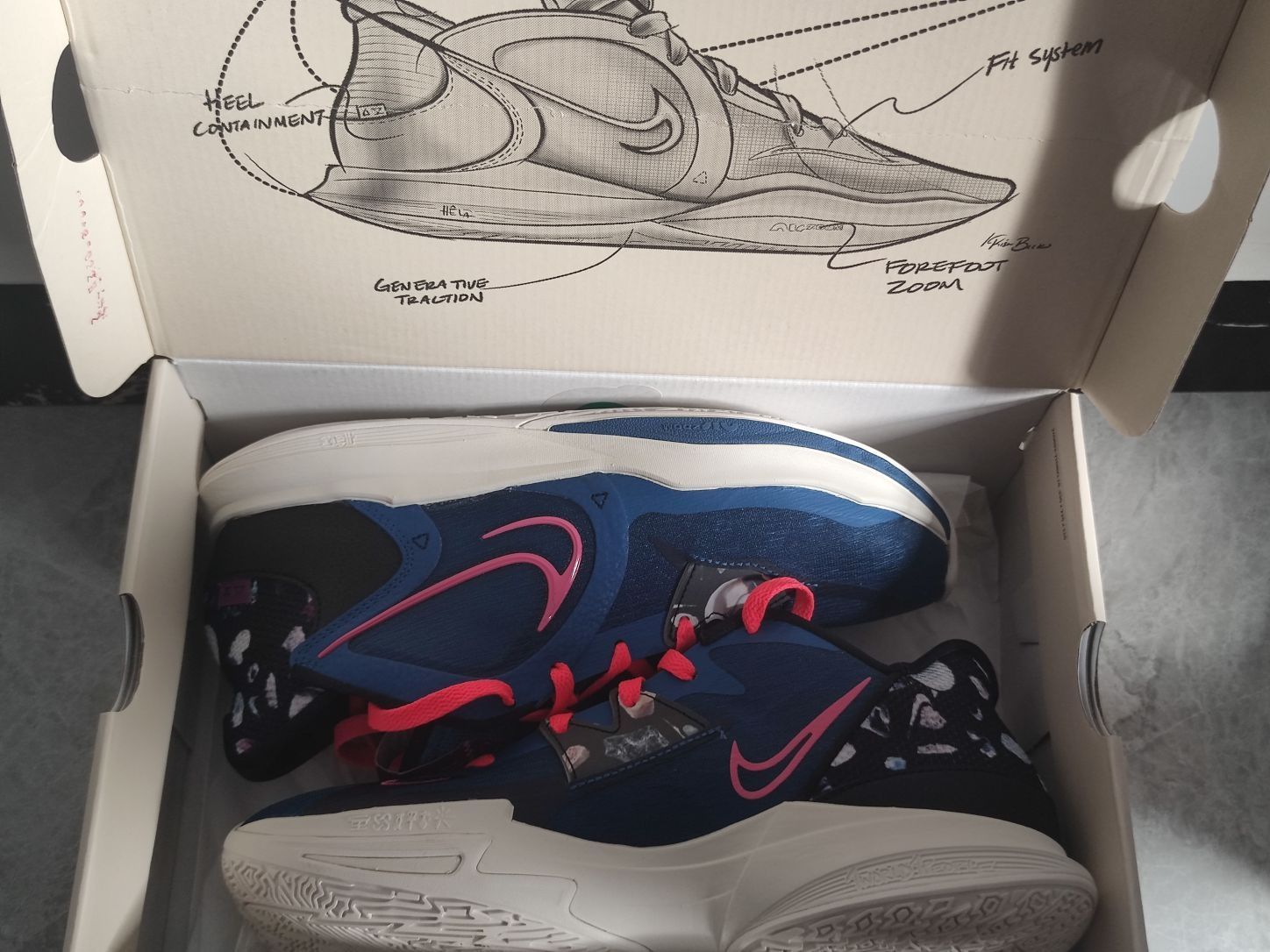 Nike Kyrie Low 5 蓝色/白色/黑色