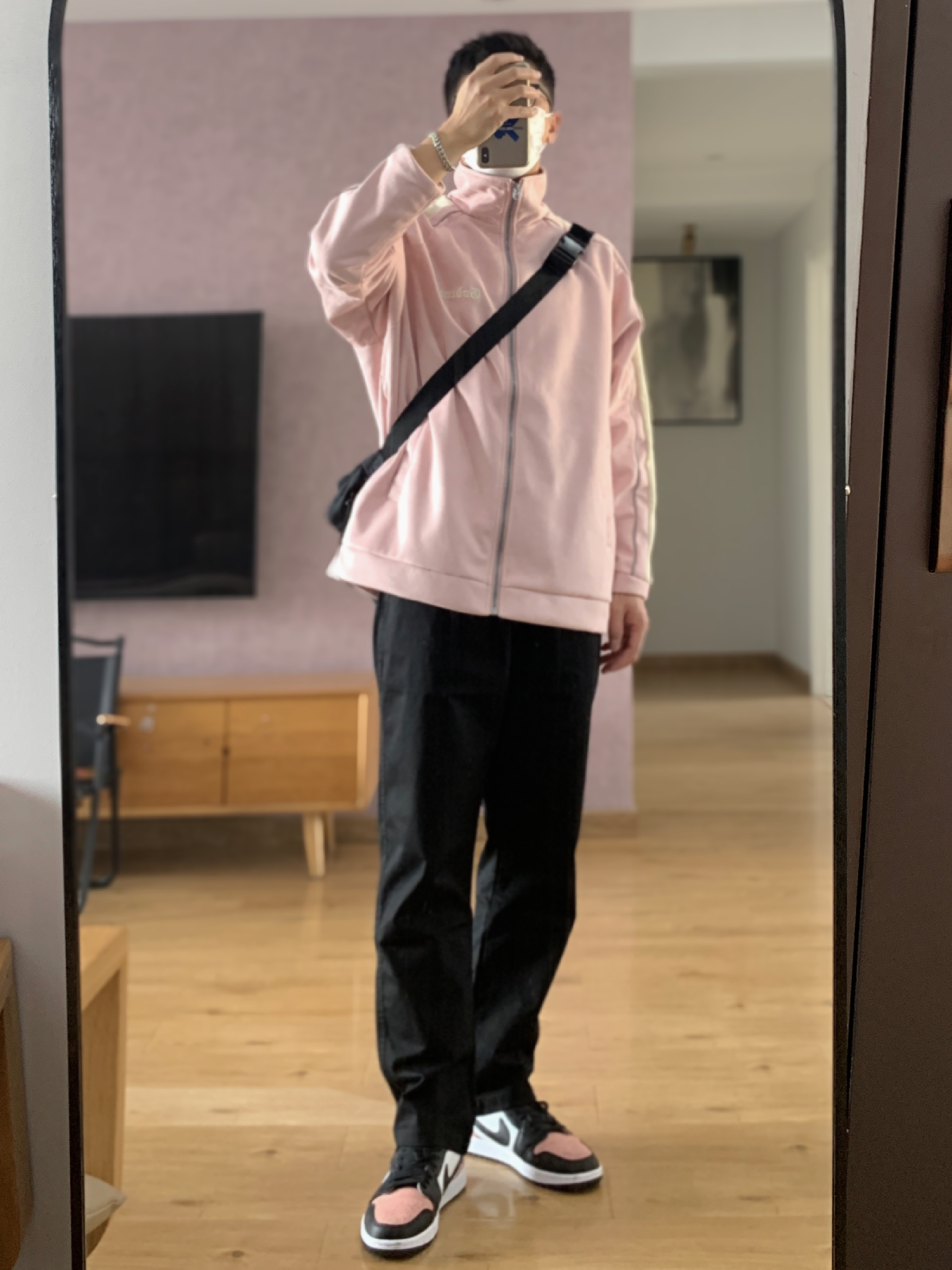 OOTD | 粉色系祝大家情人节快乐👩‍❤️‍💋‍👨