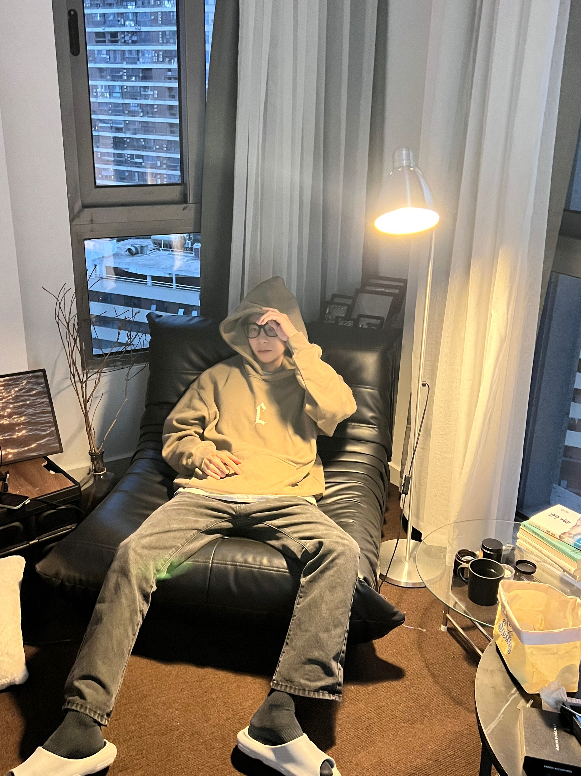 百搭高级卫衣穿搭分享