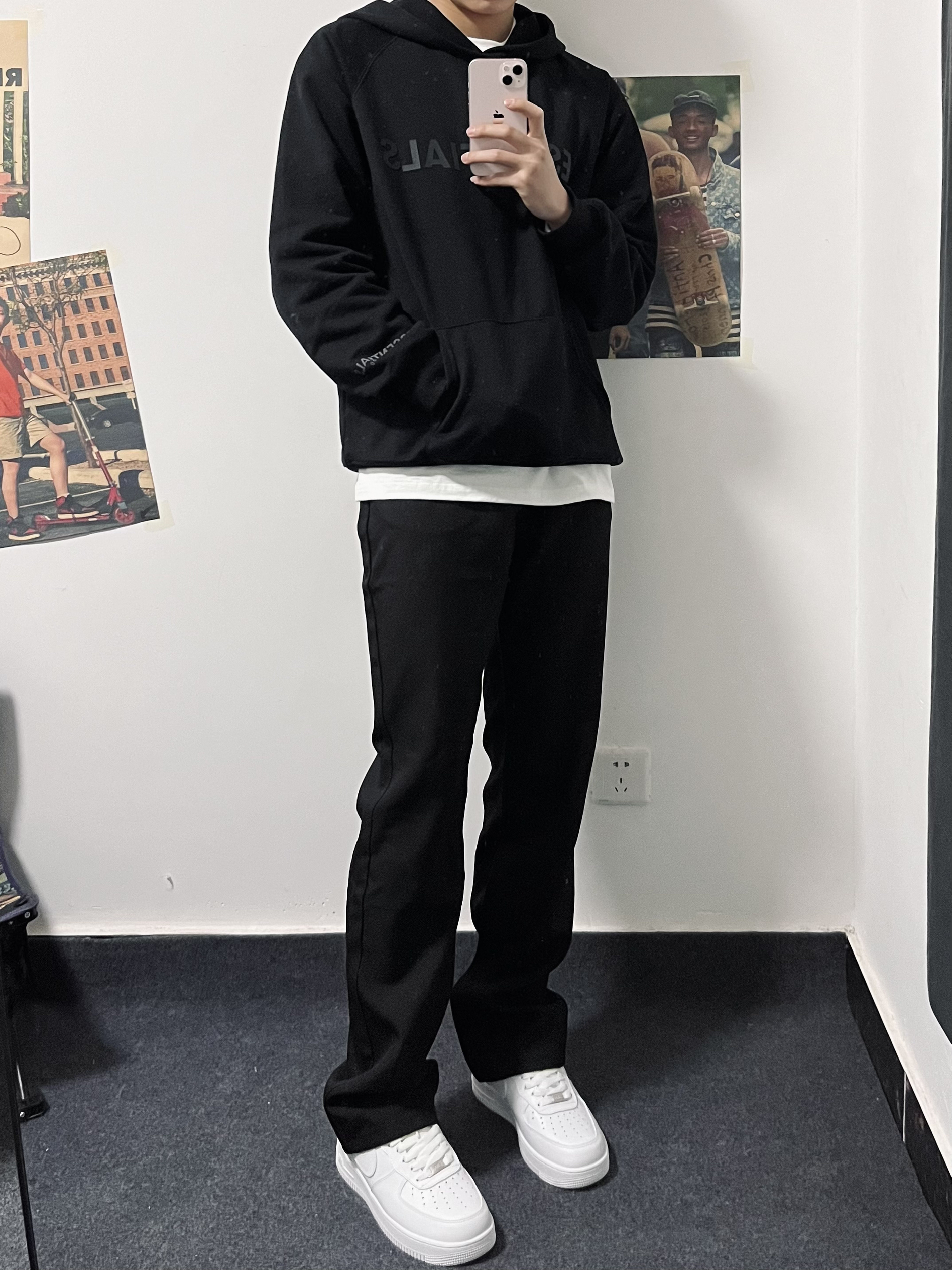 简单干净的穿搭永远吸引我