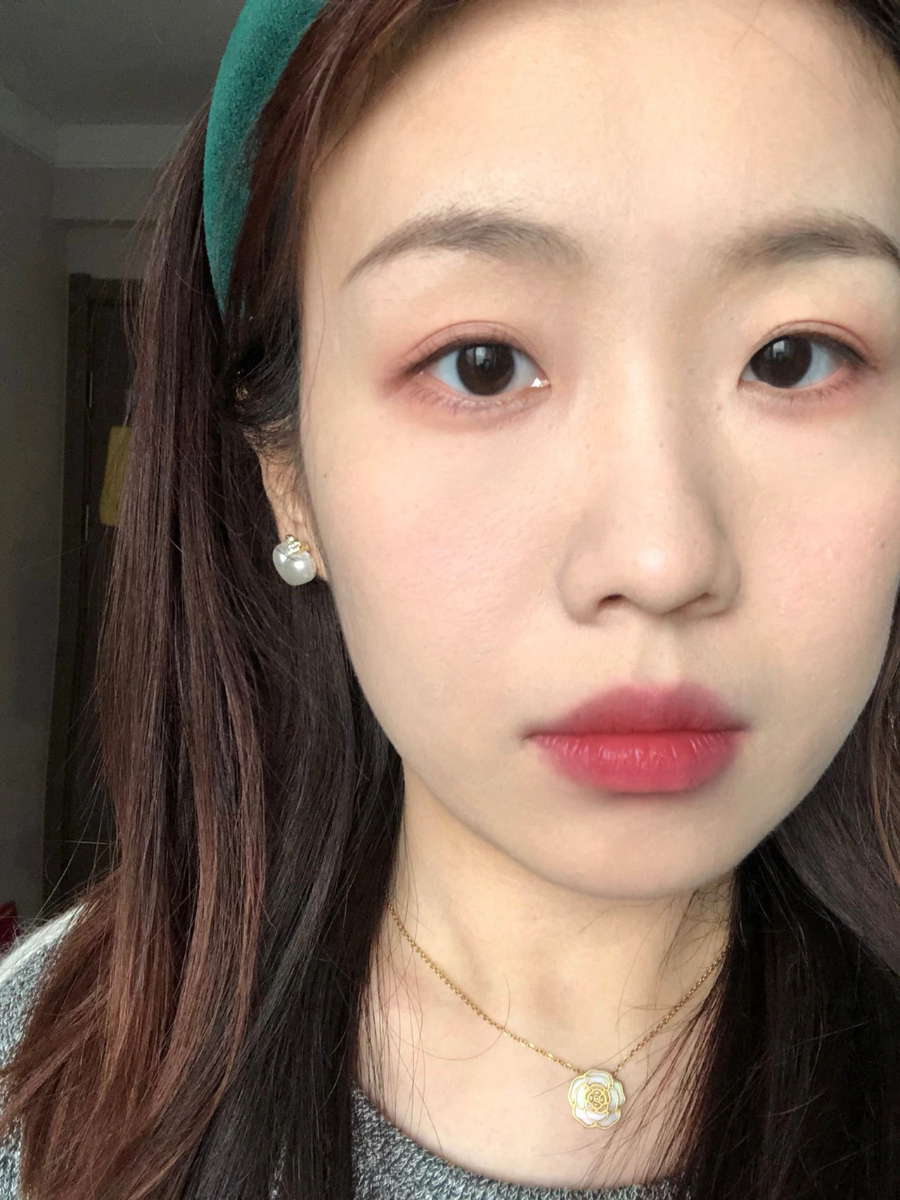 兰蔻持妆和muf熬夜粉底液对比