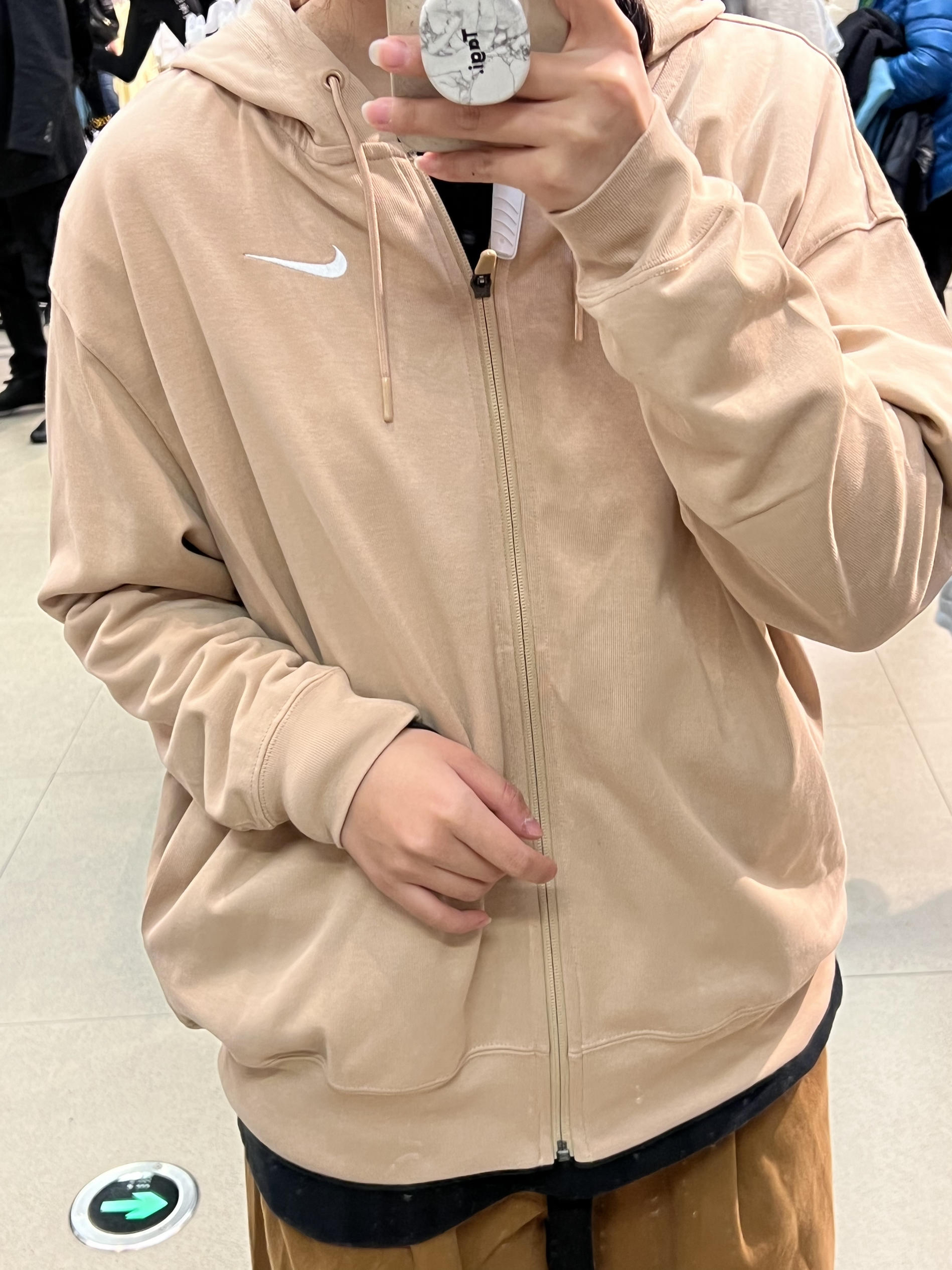 OOTD｜卫衣女孩
