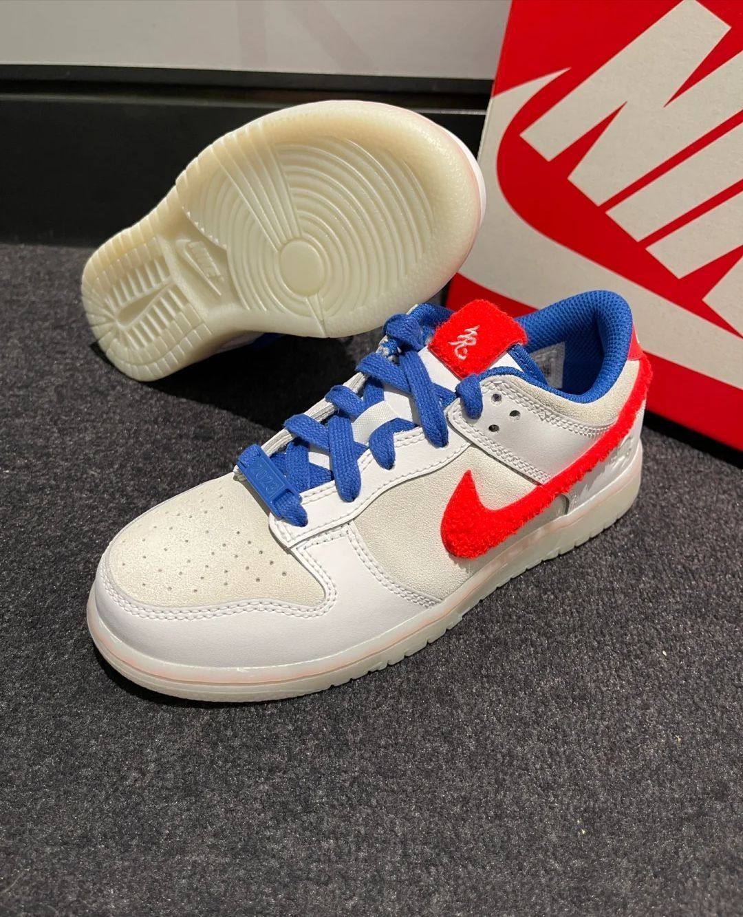Nike Dunk Low兔年低帮板鞋，
