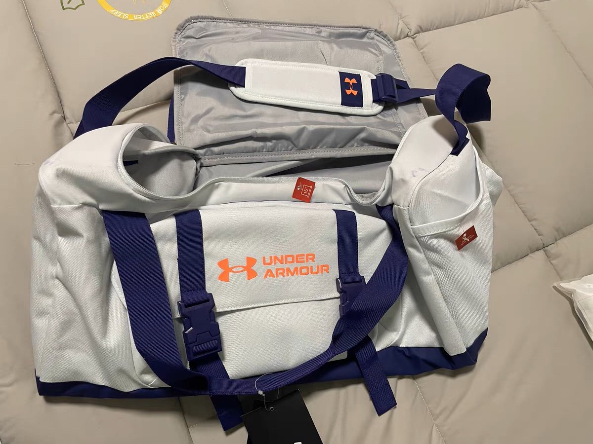 Under Armour 大容量健身包分享