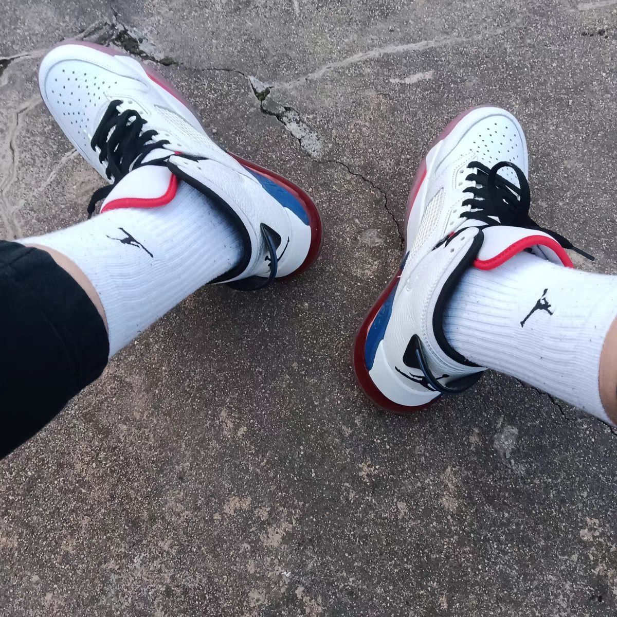 原来袜子还能穿的这么帅！