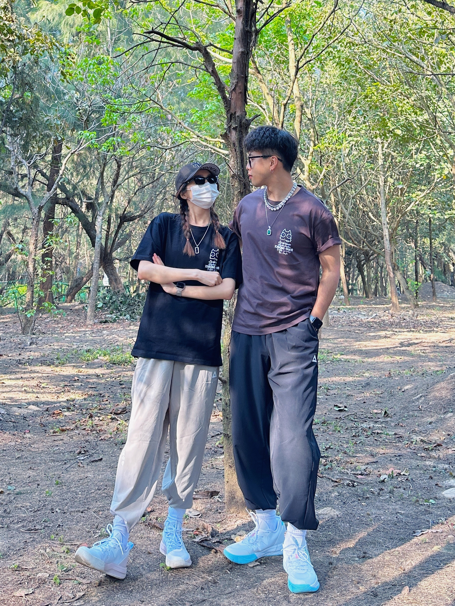 情侣ootd ｜一起去山林吸氧🌲吧～