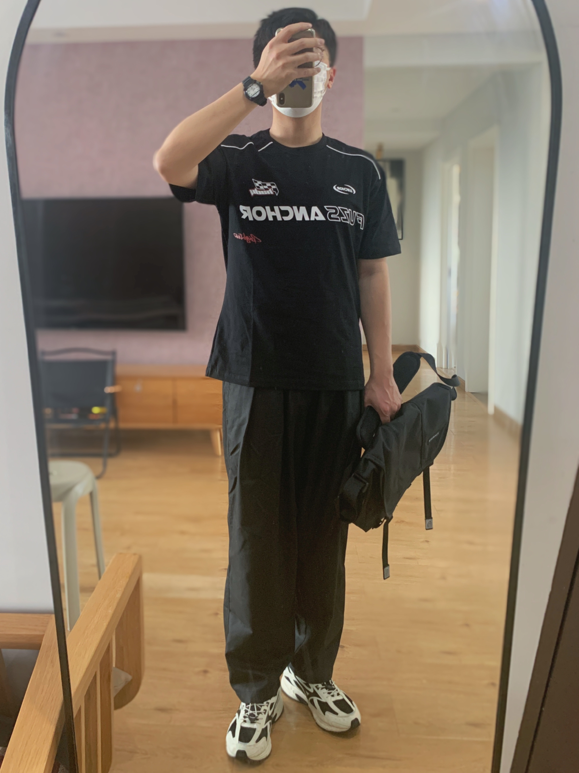 OOTD | 尝试一下短袖版赛车穿搭🏎️