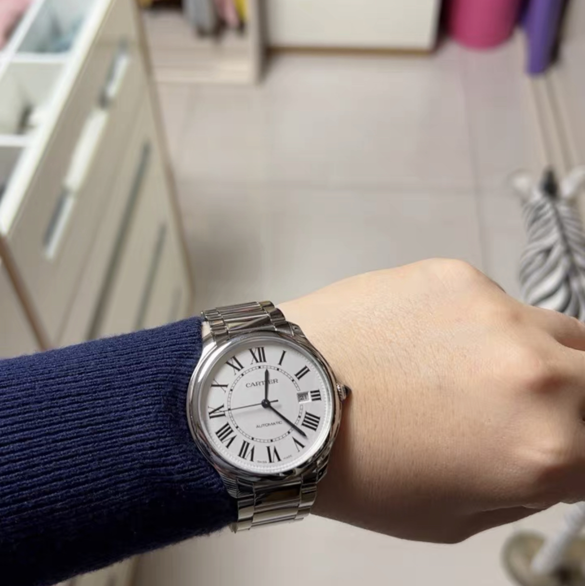 Cartier/卡地亚 Ronde Must 日历精钢表链自动机械男女同款手表分享
