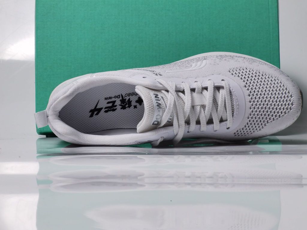 多威锋芒4 | 以跳为主,以跑为辅