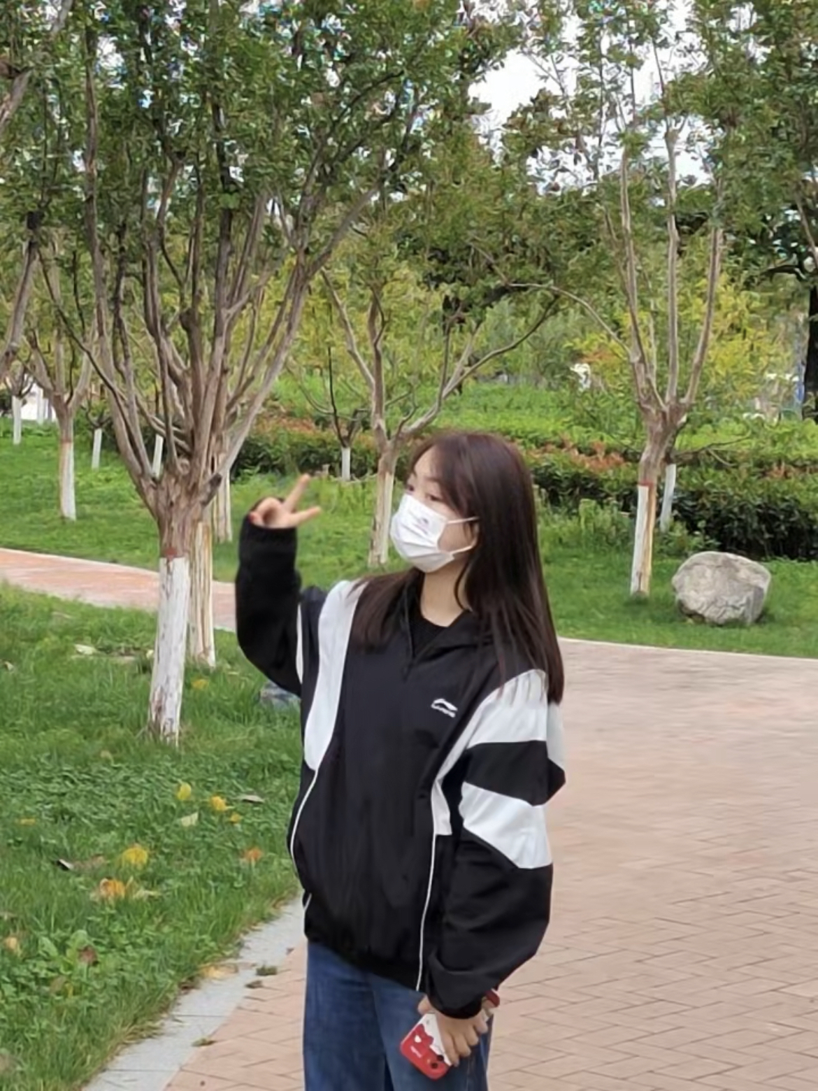 Li Ning 简单实用主义的百搭卫衣来啦