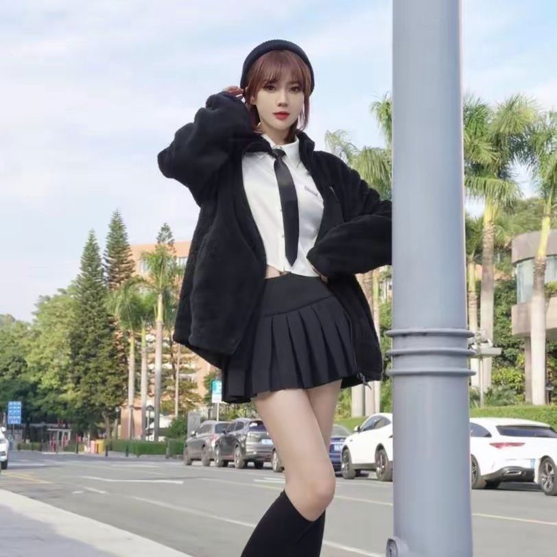 怎么会有这么显瘦的夹克