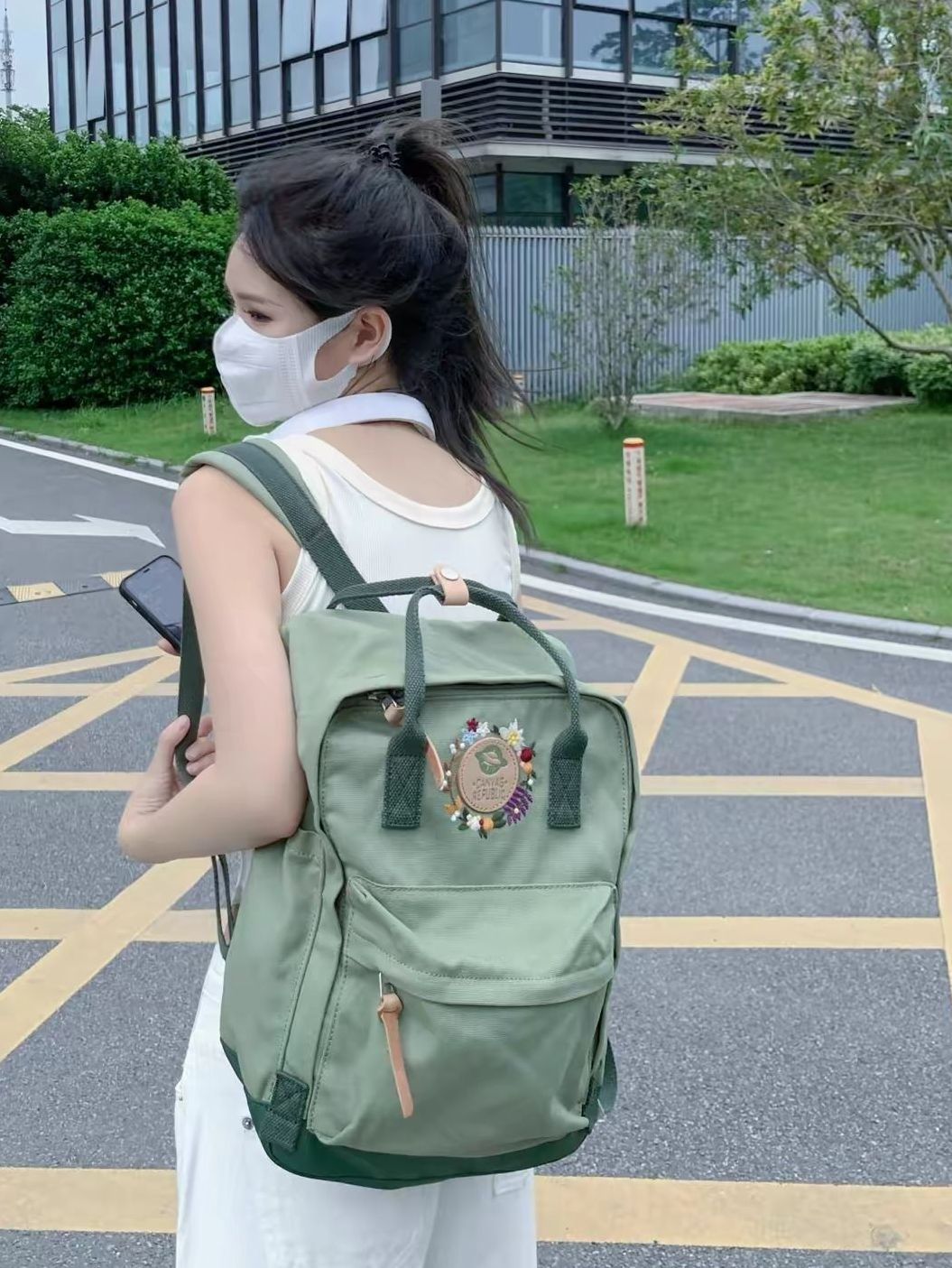 帆布共和国 可爱百搭双肩包分享