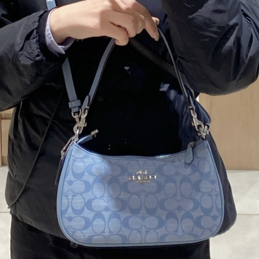 Coach单肩包分享