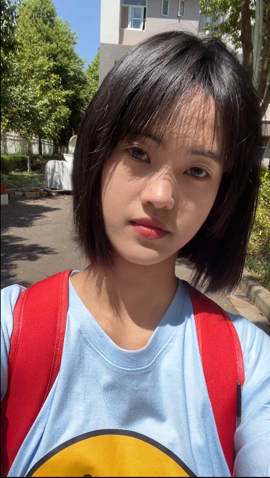 左滑扎头发