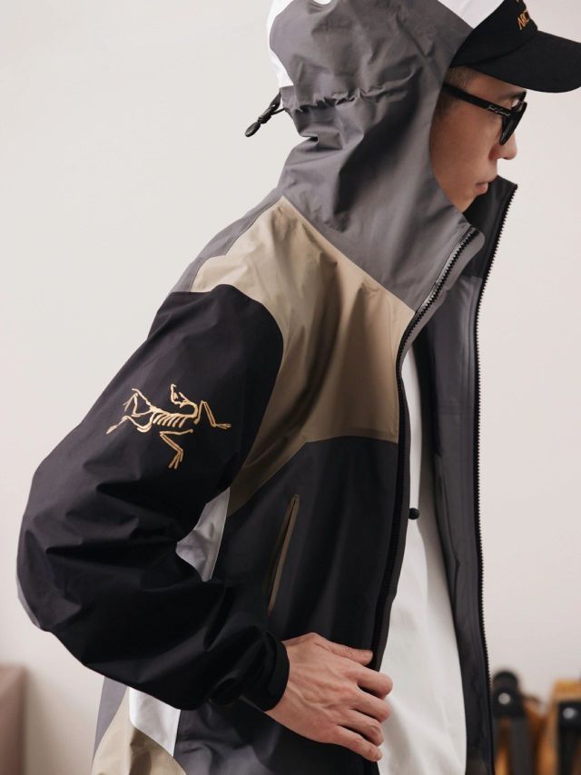男生穿搭丨ARC'TERYX X BEAMS的简约搭配