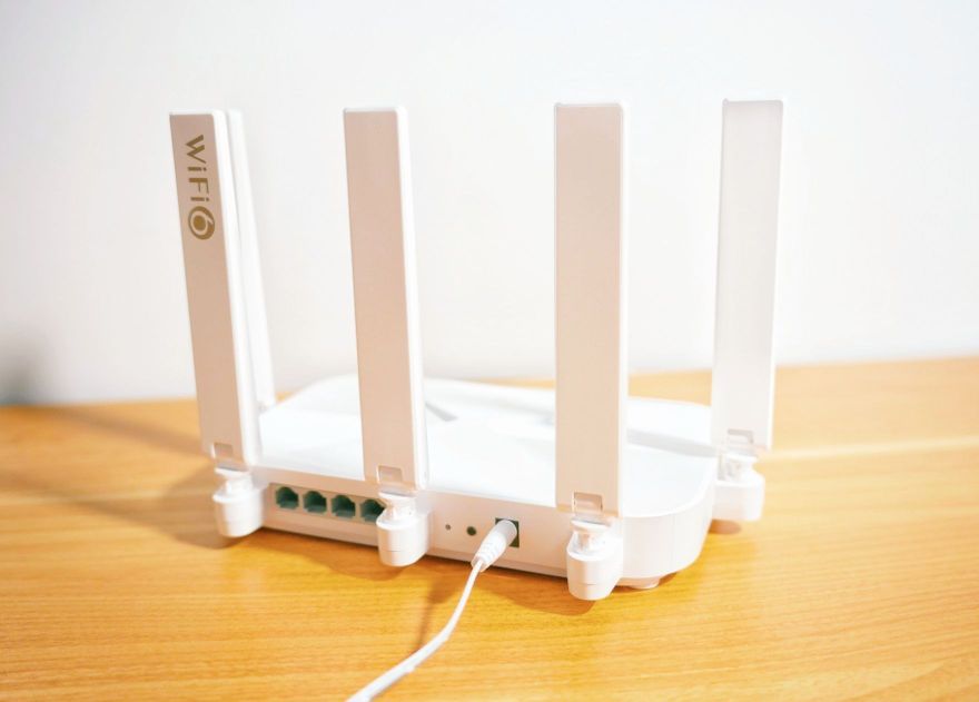 中兴AX3000巡天版路由器,速度流畅