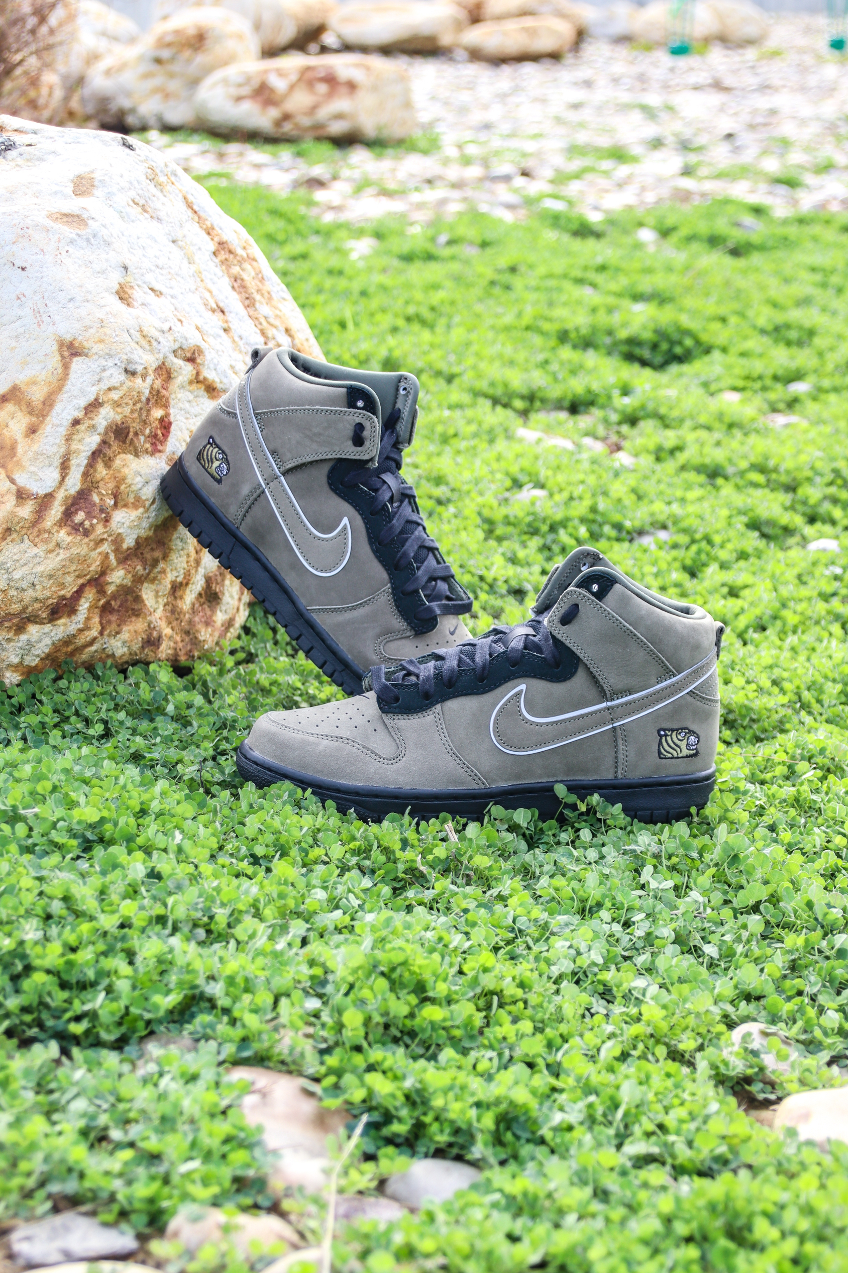 质感与细节兼得 SOULGOODS x Nike Dunk Hi 橄榄绿