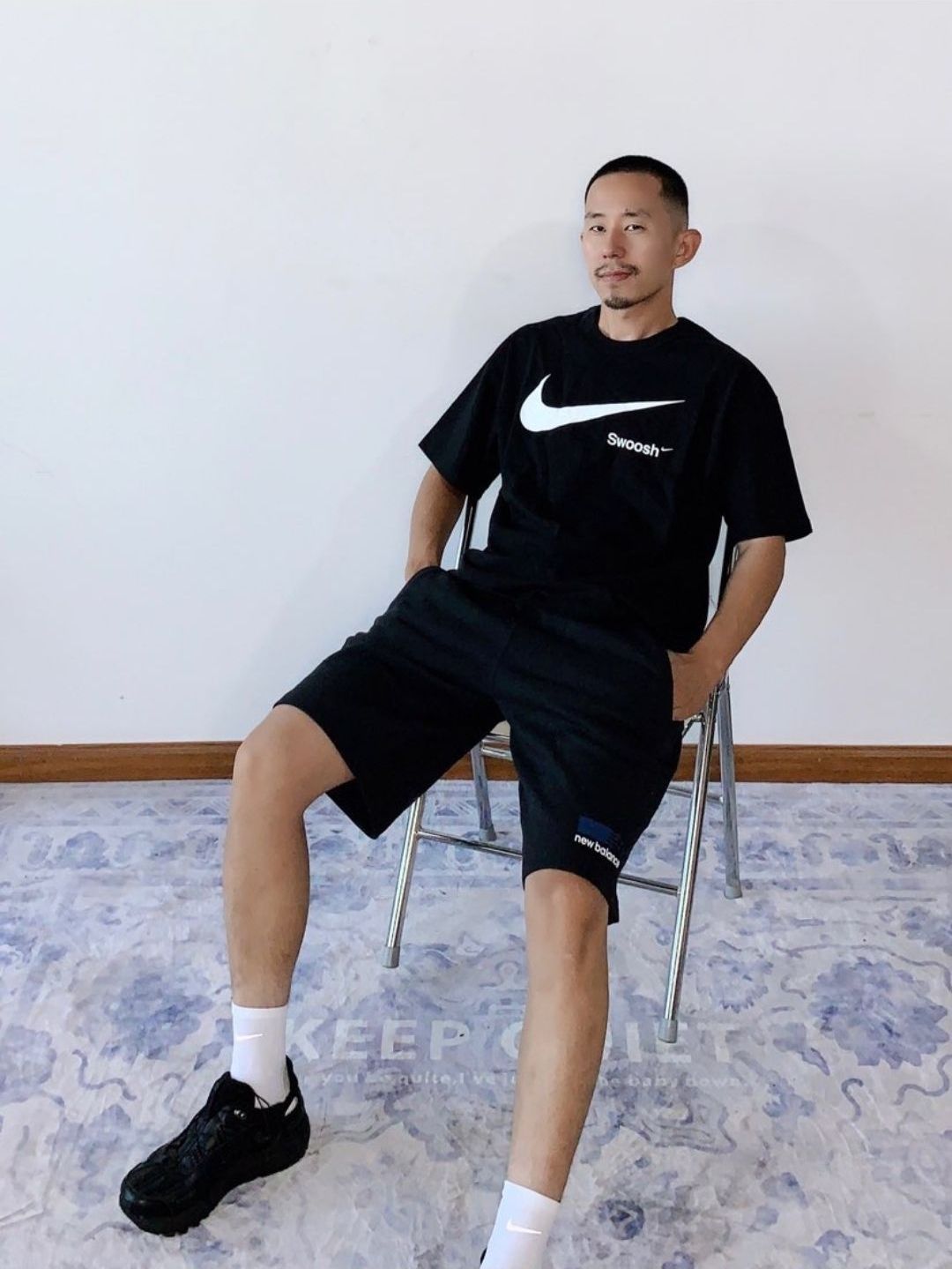 早春T恤男生这样撘真的太减龄啦！