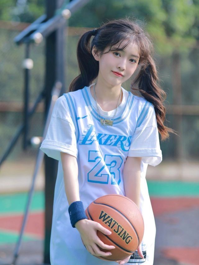 是你喜欢的篮球女孩吗 🏀