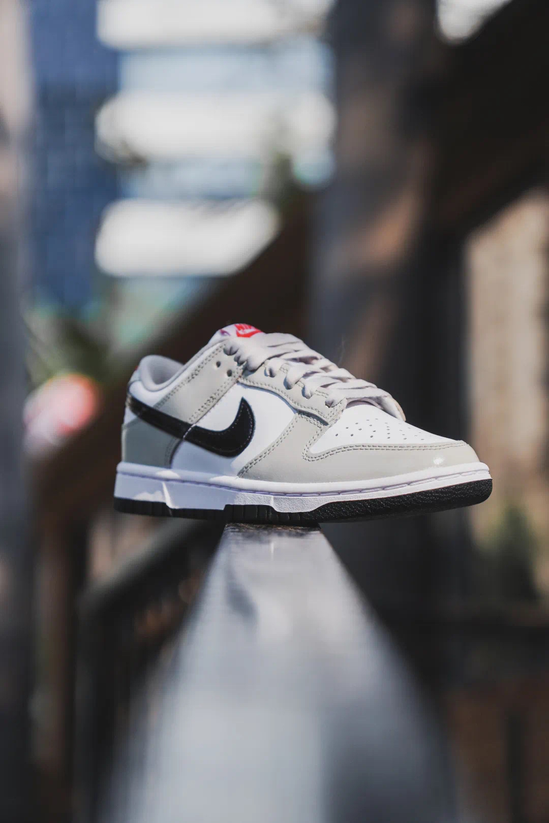 WMNS Nike Dunk Low ESS「Light Iron Ore」