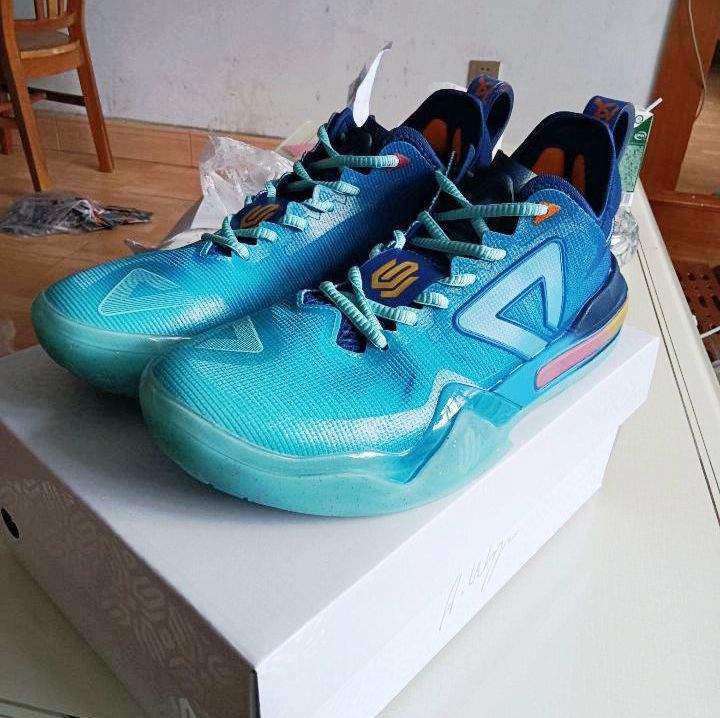 AW1 反客为主