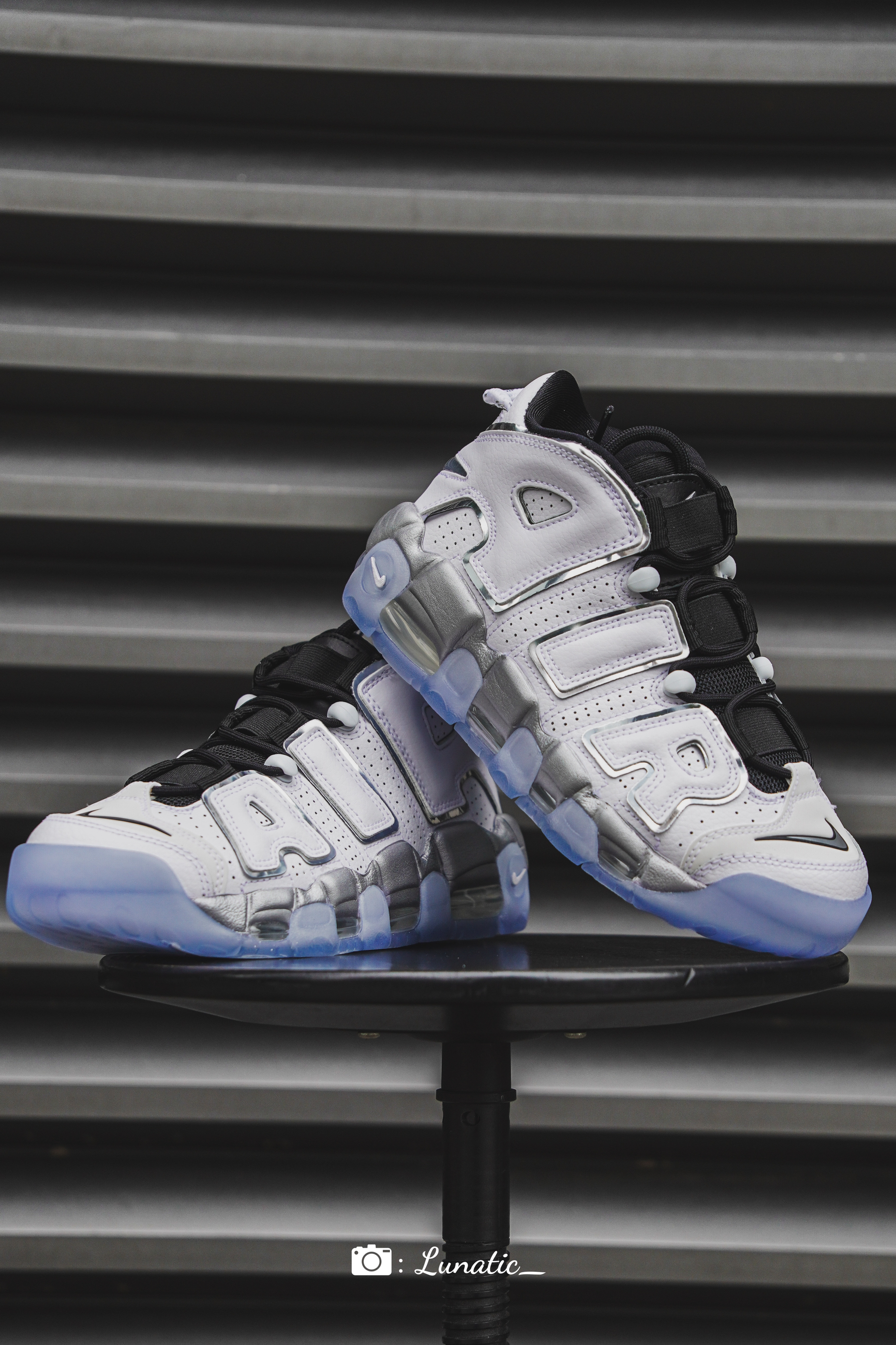 这双大Air有点亮眼！Nike Air More Uptempo SE 金属银